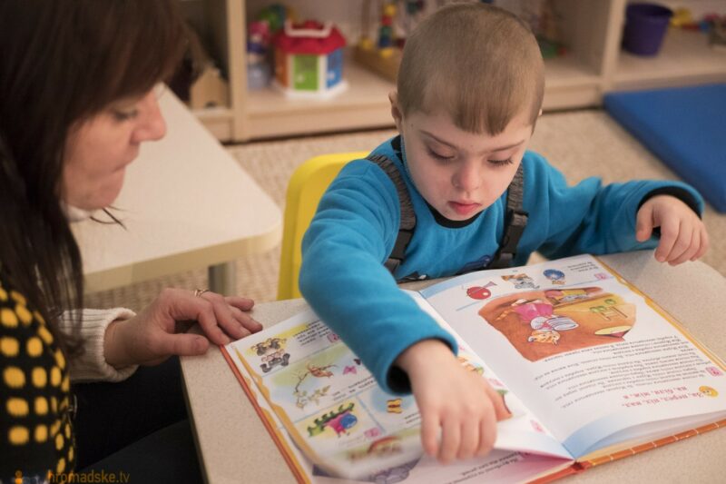 «Ми такі ж, як і ти»: як у Черкасах соціалізують дітей з синдромом Дауна